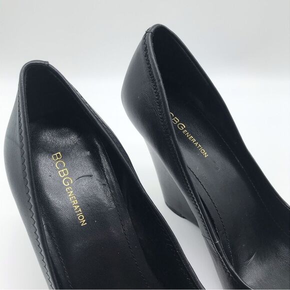 BCBGeneration Black Wedges with Gold Accent - Picture 4 of 11